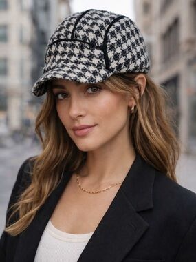 Jessica Simpson Black & White Houndstooth Baseball Cap - Women's Classic Cap